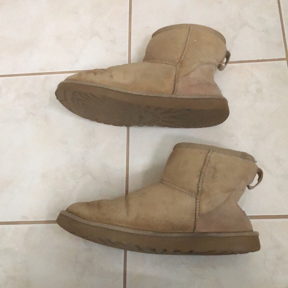 UGG classic mini in sand - Picture 4 of 12